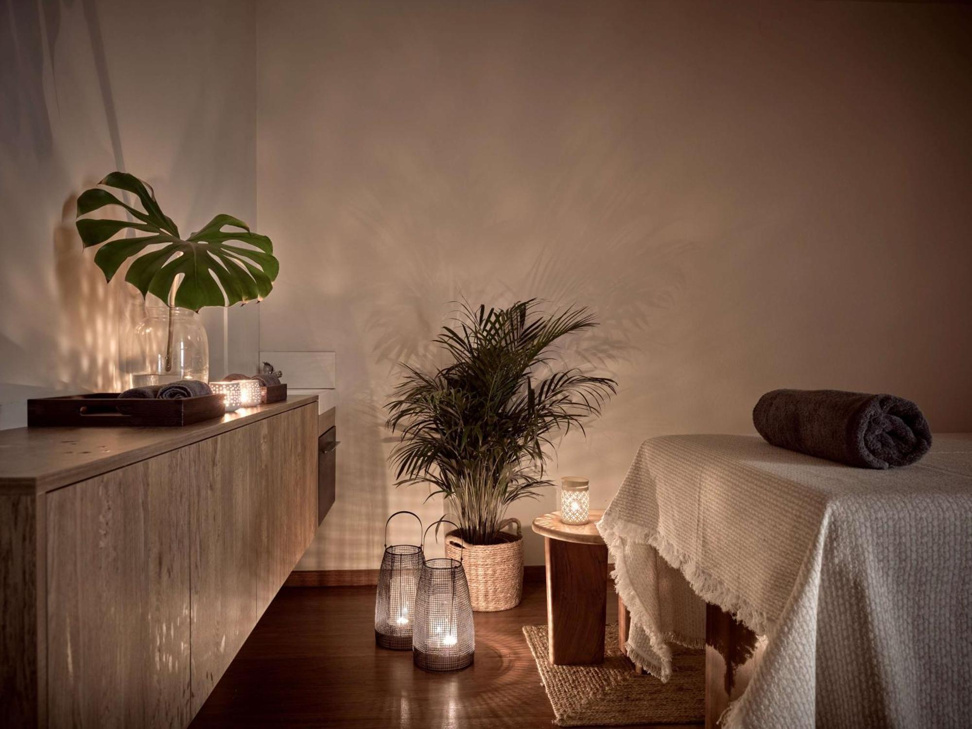 Numo Ierapetra Beach Resort Crete, Adults Only, Curio Collection Hilton Bagian luar foto