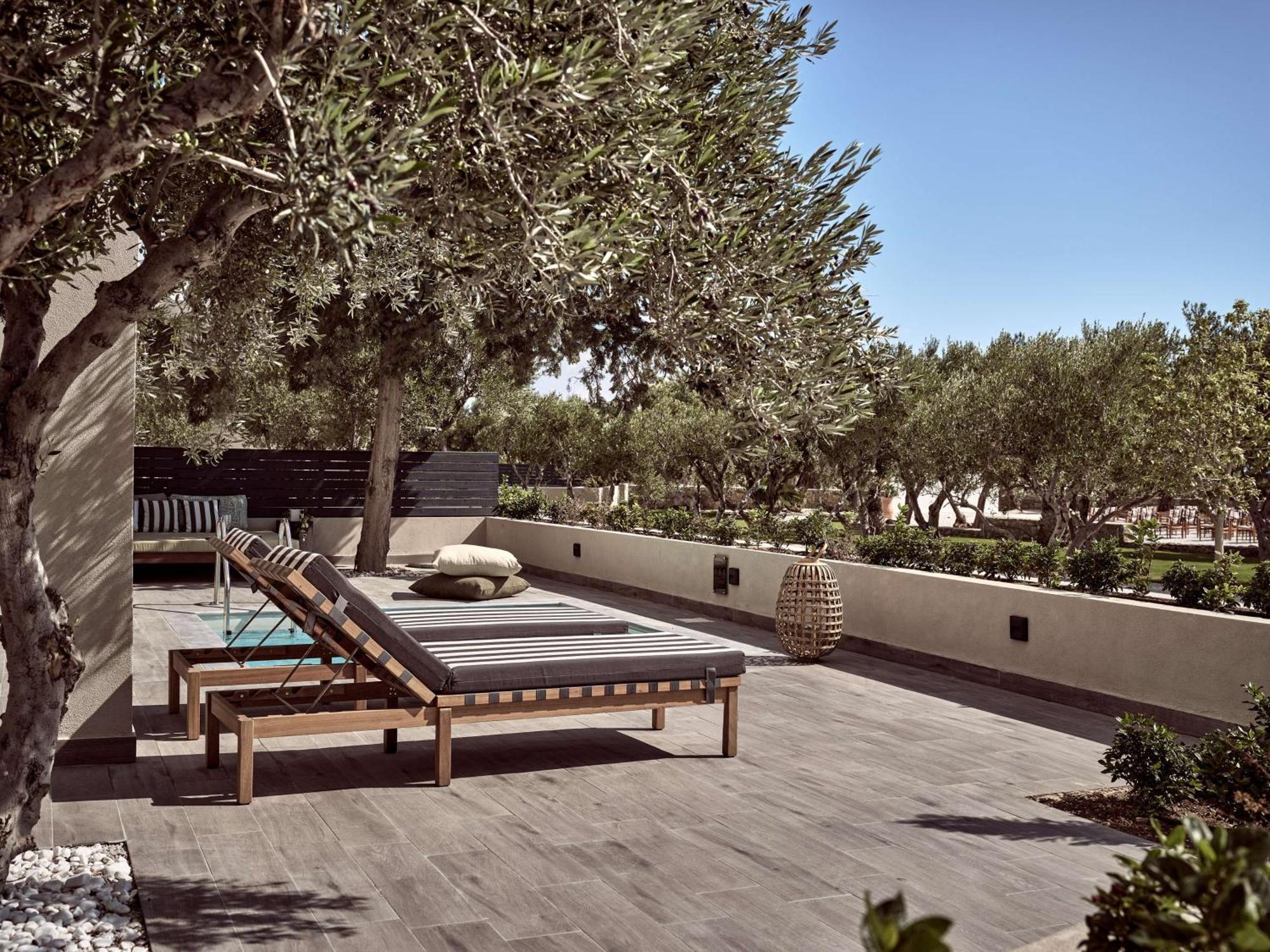 Numo Ierapetra Beach Resort Crete, Adults Only, Curio Collection Hilton Bagian luar foto