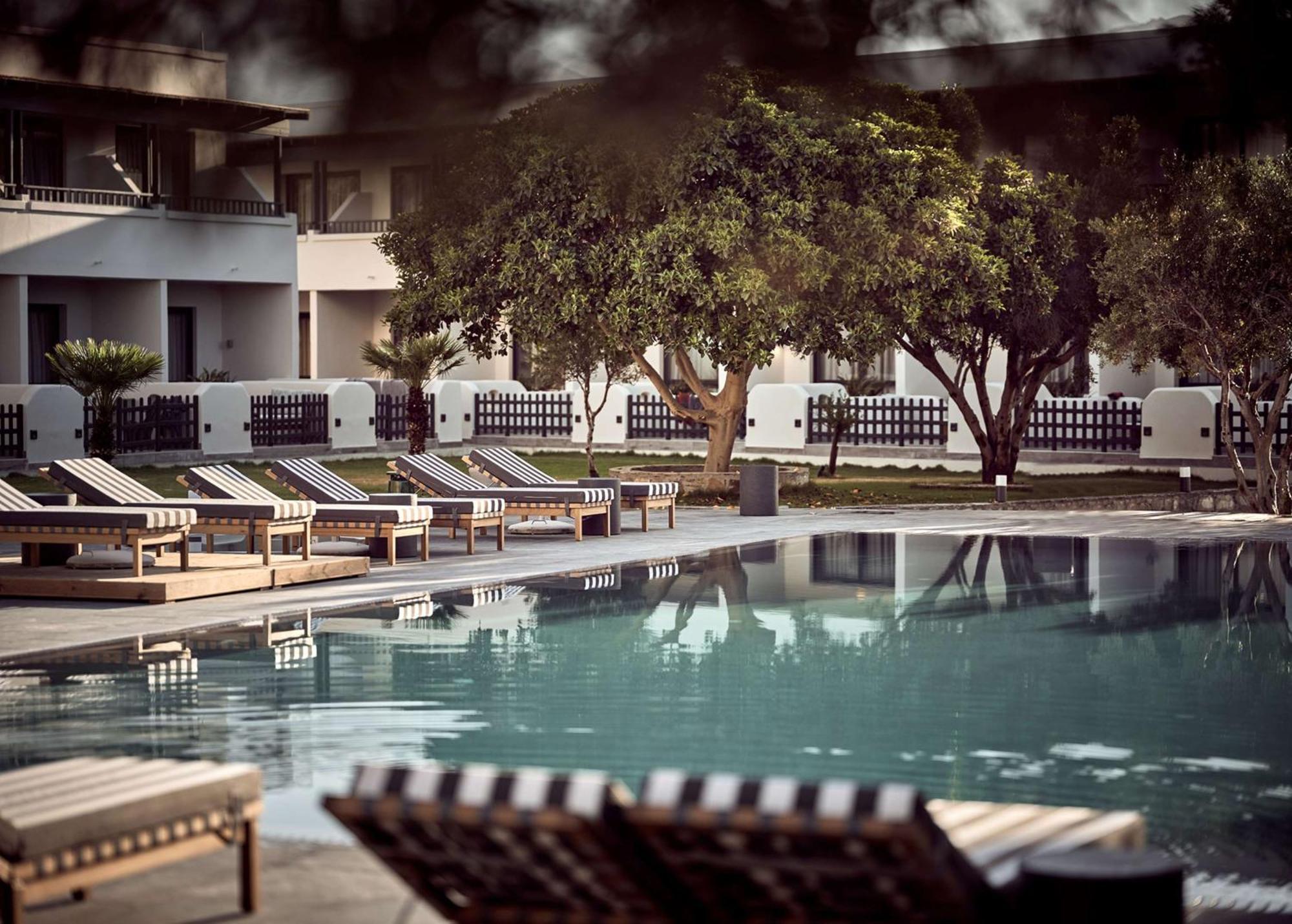 Numo Ierapetra Beach Resort Crete, Adults Only, Curio Collection Hilton Bagian luar foto