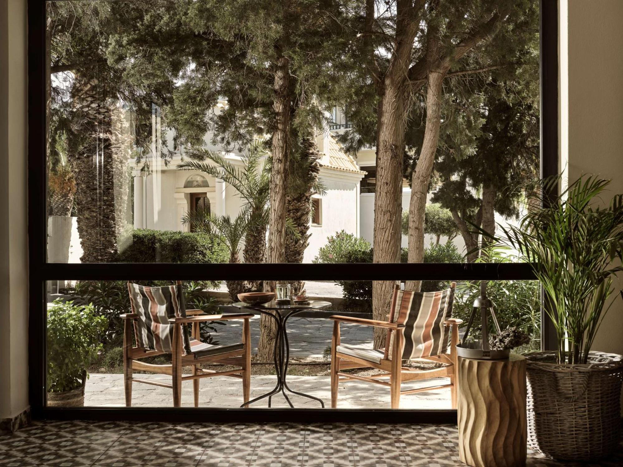 Numo Ierapetra Beach Resort Crete, Adults Only, Curio Collection Hilton Bagian luar foto
